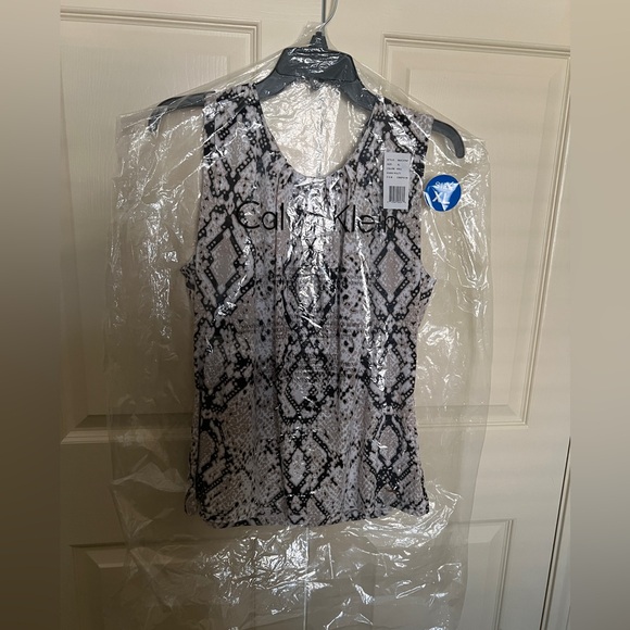 Calvin Klein Sleeveless Pleat-Neck Sz XL - Picture 4 of 4